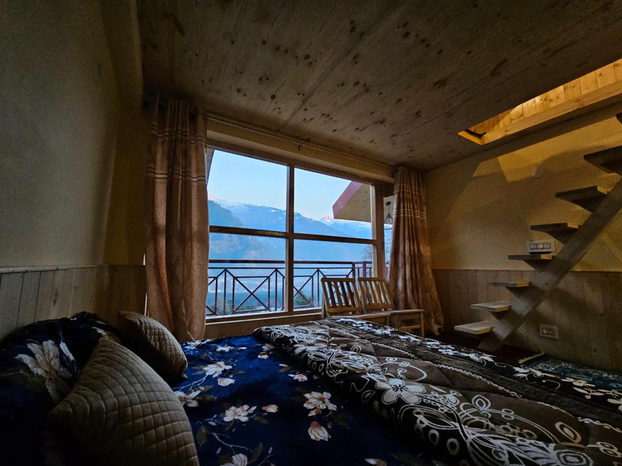 The Pineapple Home Manali  Exterior photo