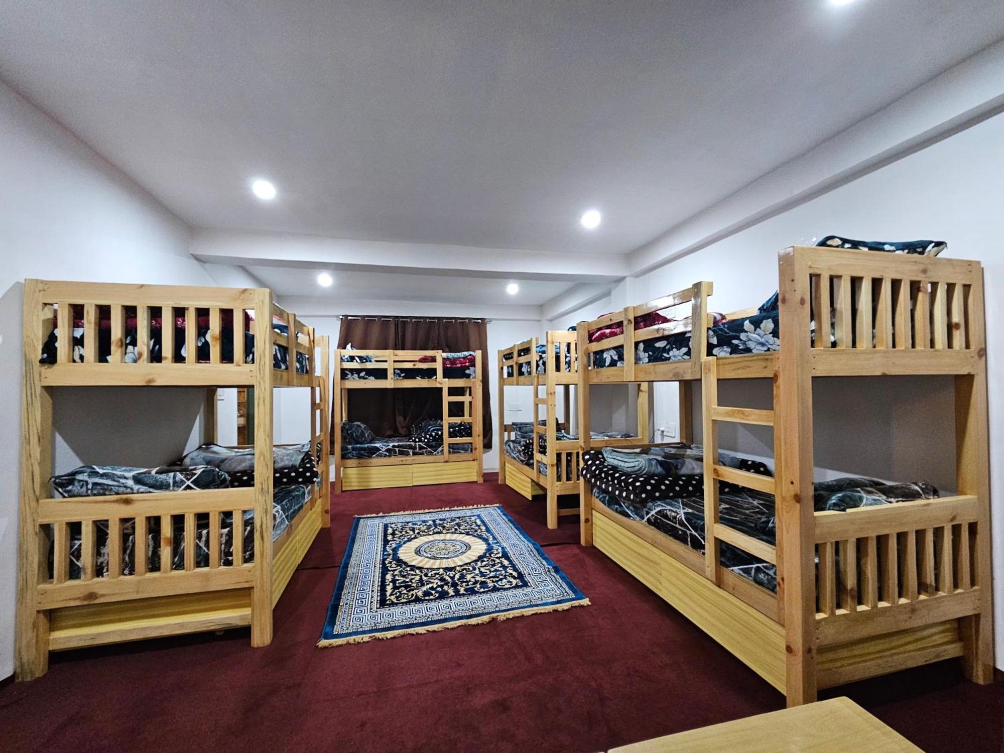 The Pineapple Home Manali  Exterior photo